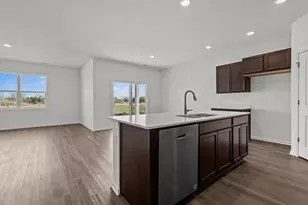 2913 Old Castle Rd, Joliet, IL 60435 - Photo 11