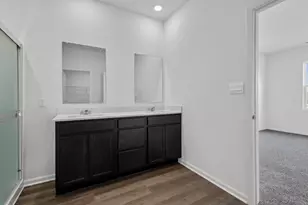 2913 Old Castle Rd, Joliet, IL 60435 - Photo 17