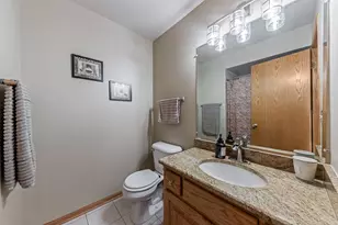 12054 Blackthorne Ridge Dr, Mokena, IL 60448 - Photo 13