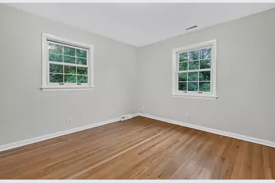2100 Stirling Road, Bannockburn, IL 60015 - Photo 25