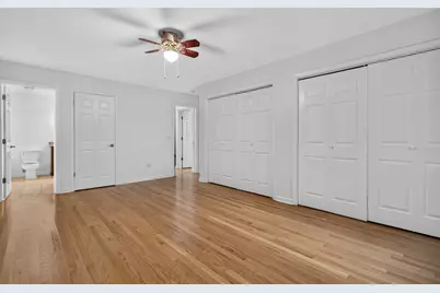 2100 Stirling Road, Bannockburn, IL 60015 - Photo 19