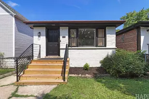 5338 W Kinzie St, Chicago, IL 60644 - Photo 1