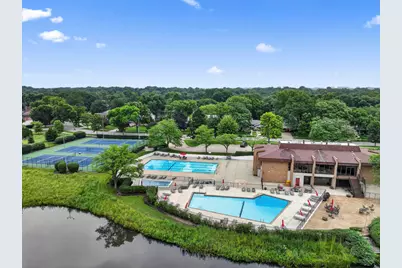 465 Raintree Court #2B, Glen Ellyn, IL 60137 - Photo 5