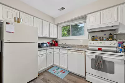 465 Raintree Court #2B, Glen Ellyn, IL 60137 - Photo 15