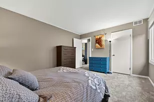 465 Raintree Ct, Glen Ellyn, IL 60137 - Photo 19