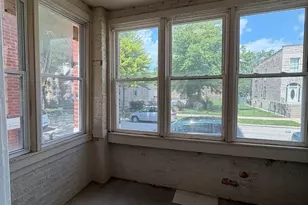 3821 W Fillmore St, Chicago, IL 60624 - Photo 17