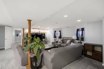 6141 N Maplewood Avenue, Chicago, IL 60659 - Photo 19