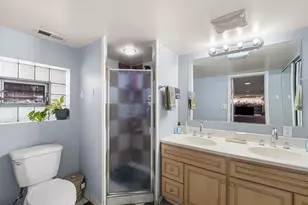 6141 N Maplewood Ave, Chicago, IL 60659 - Photo 29