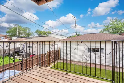 4101 N Dickinson Avenue #1, Chicago, IL 60641 - Photo 11