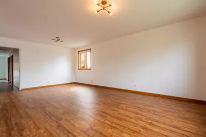 4101 N Dickinson Avenue #1, Chicago, IL 60641 - Photo 3