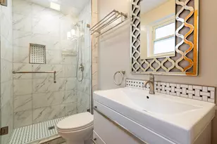 4101 N Dickinson Ave, Chicago, IL 60641 - Photo 7