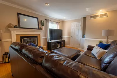 1122 S Benson Boulevard, Freeport, IL 61032 - Photo 13