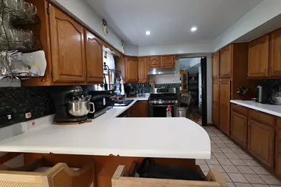 2166 Jordan Lane, Elgin, IL 60123 - Photo 5