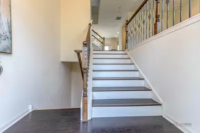 3211 Coral Lane, Glenview, IL 60026 - Photo 5