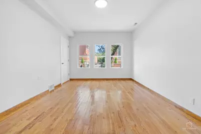 3504 S Maplewood Avenue, Chicago, IL 60632 - Photo 3