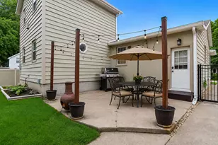 523 E Main St, Morris, IL 60450 - Photo 19