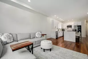 2342 W Montana St, Chicago, IL 60647 - Photo 9