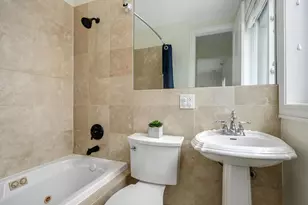 2342 W Montana St, Chicago, IL 60647 - Photo 11