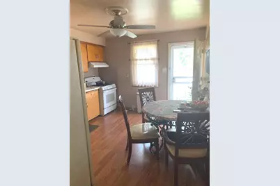 10632 S Avenue L, Chicago, IL 60617 - Photo 5