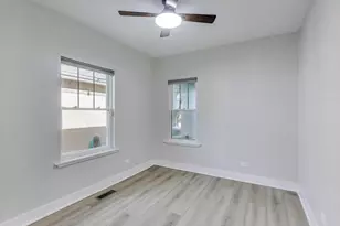 1912 S 4th Ave, Maywood, IL 60153 - Photo 17