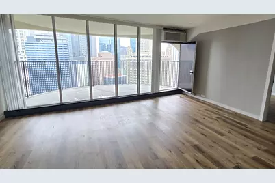 300 N State Street #3132, Chicago, IL 60654 - Photo 3