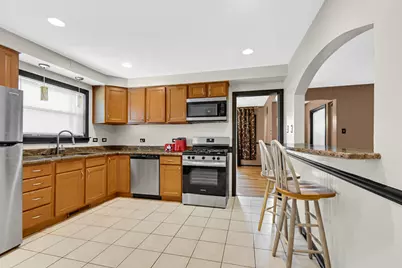 11530 S Campbell Avenue, Chicago, IL 60655 - Photo 15