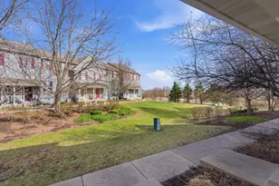 1363 Chestnut Ln, Yorkville, IL 60560 - Photo 3
