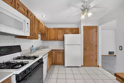 2789 Glasgow Court #Z2, Schaumburg, IL 60194 - Photo 11
