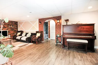500 Redwood Lane, Schaumburg, IL 60193 - Photo 27
