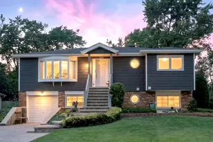 500 Redwood Ln, Schaumburg, IL 60193 - Photo 31