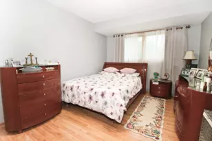 500 Redwood Ln, Schaumburg, IL 60193 - Photo 17