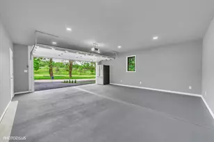35W302 Pinelands Rd, Saint Charles, IL 60174 - Photo 39