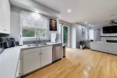 2123 Skylane Drive, Naperville, IL 60564 - Photo 9