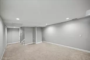 1S291 Michigan Ave, Villa Park, IL 60181 - Photo 27