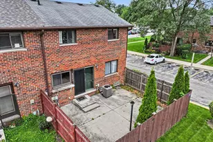 1S291 Michigan Ave, Villa Park, IL 60181 - Photo 33