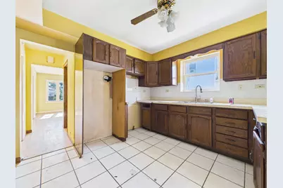2716 N 75th Court, Elmwood Park, IL 60707 - Photo 13