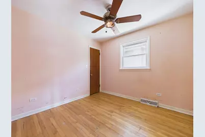 2716 N 75th Court, Elmwood Park, IL 60707 - Photo 9