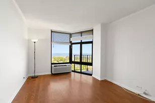 1920 N Clark St, Chicago, IL 60614 - Photo 11