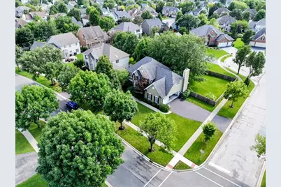 2404 Bainbridge Boulevard, West Chicago, IL 60185 - Photo 39