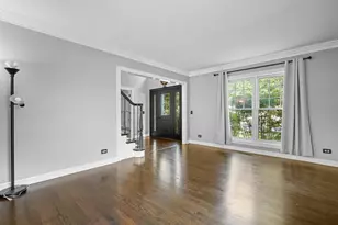 2404 Bainbridge Blvd, West Chicago, IL 60185 - Photo 13