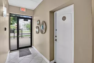 4755 S St Lawrence Ave, Chicago, IL 60615 - Photo 5