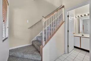 319 Windsor Ct, South Elgin, IL 60177 - Photo 11