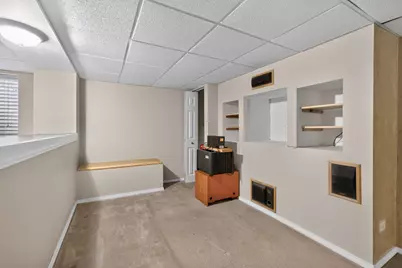 319 Windsor Court #B, South Elgin, IL 60177 - Photo 21