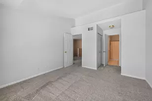 319 Windsor Ct, South Elgin, IL 60177 - Photo 15