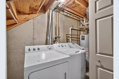 319 Windsor Court #B, South Elgin, IL 60177 - Photo 25
