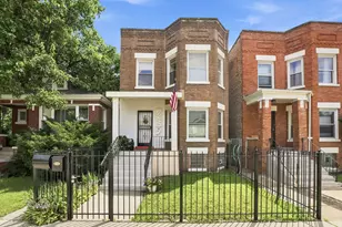 7439 S Ellis Ave, Chicago, IL 60619 - Photo 1