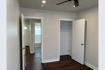 209 W Maple Avenue #B, Mundelein, IL 60060 - Photo 17