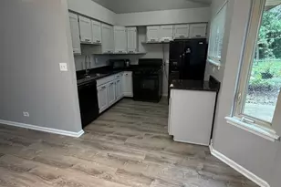 1009 Pheasant Run Ln, Aurora, IL 60504 - Photo 7