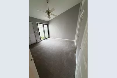 1009 Pheasant Run Lane, Aurora, IL 60504 - Photo 11