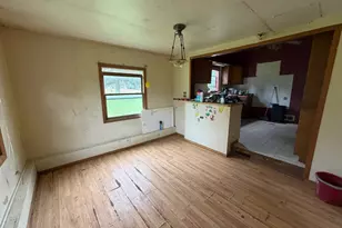 105 W Lincoln Ave, Arlington, IL 61312 - Photo 9